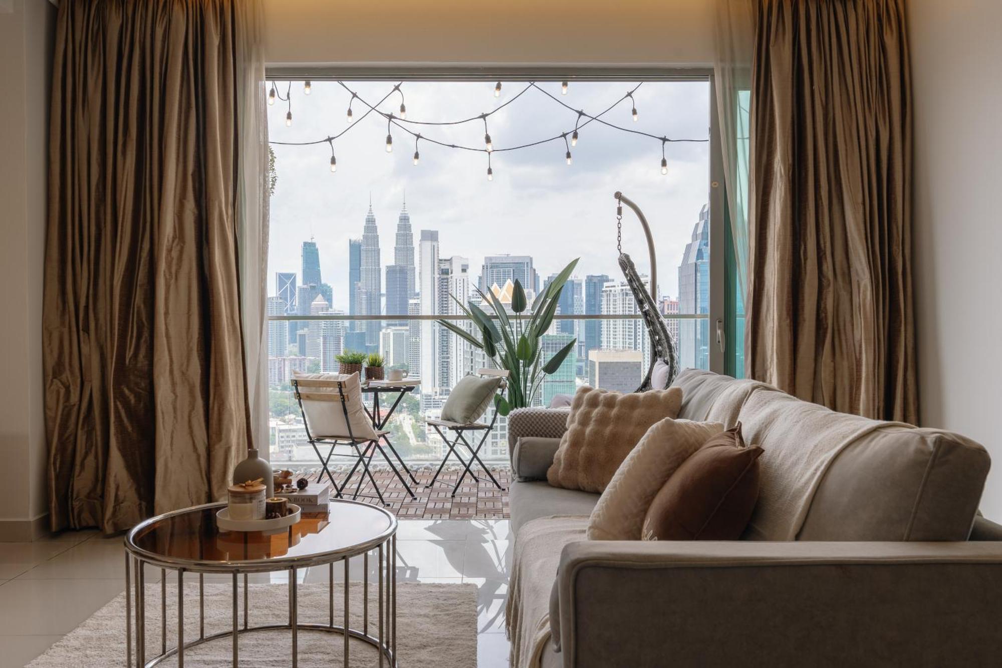สวีท แอนด์ เรสซิเดนซ์ แอท เรกาเลีย Apartment กัวลาลัมเปอร์ ภายนอก รูปภาพ